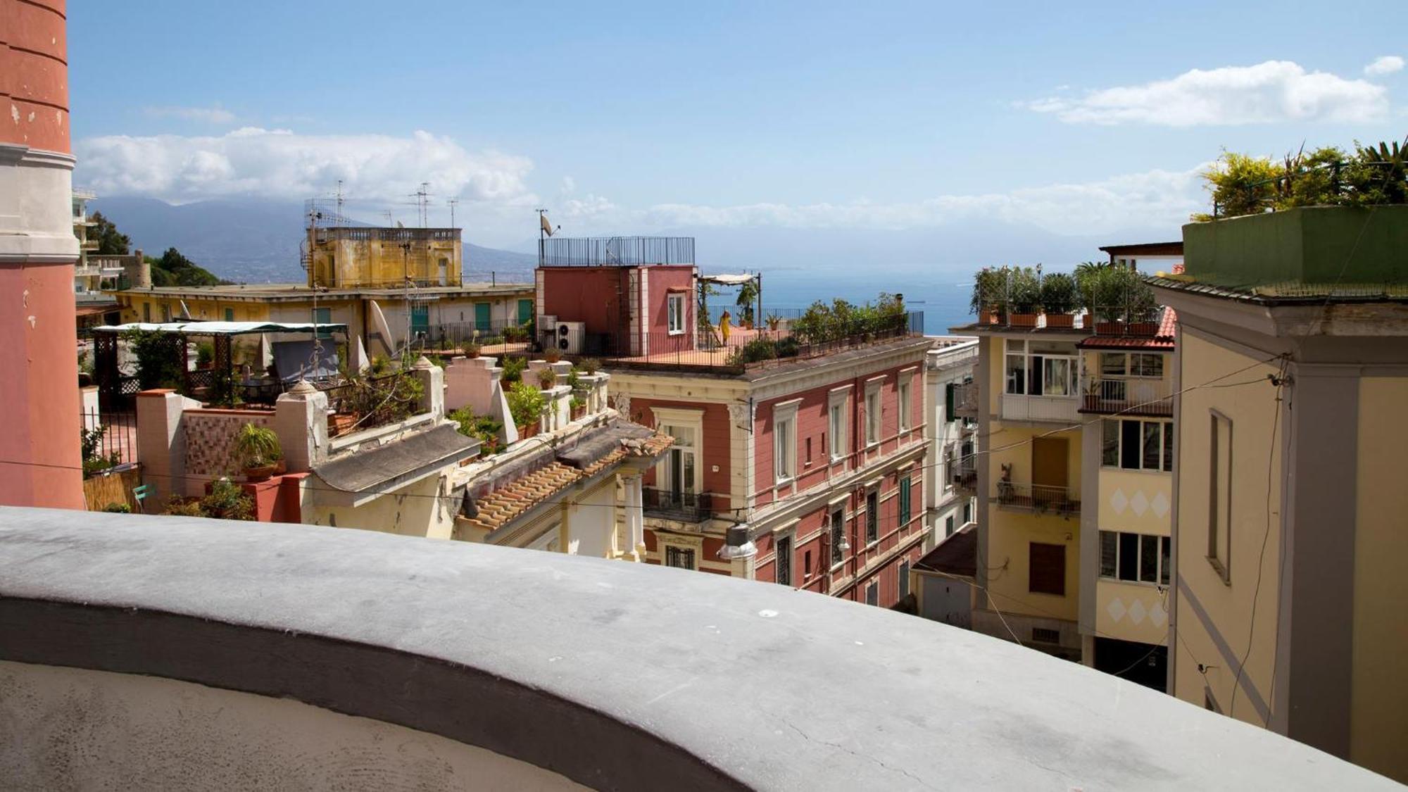 Tu Casa: Picturesque Guest House Napoli Экстерьер фото